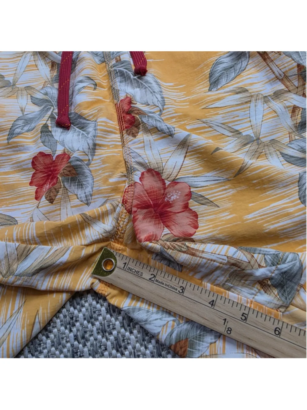 Tommy Bahama Relax Swim Trunks Mens 2XL NWT Tropical Hibiscus Floral Yellow